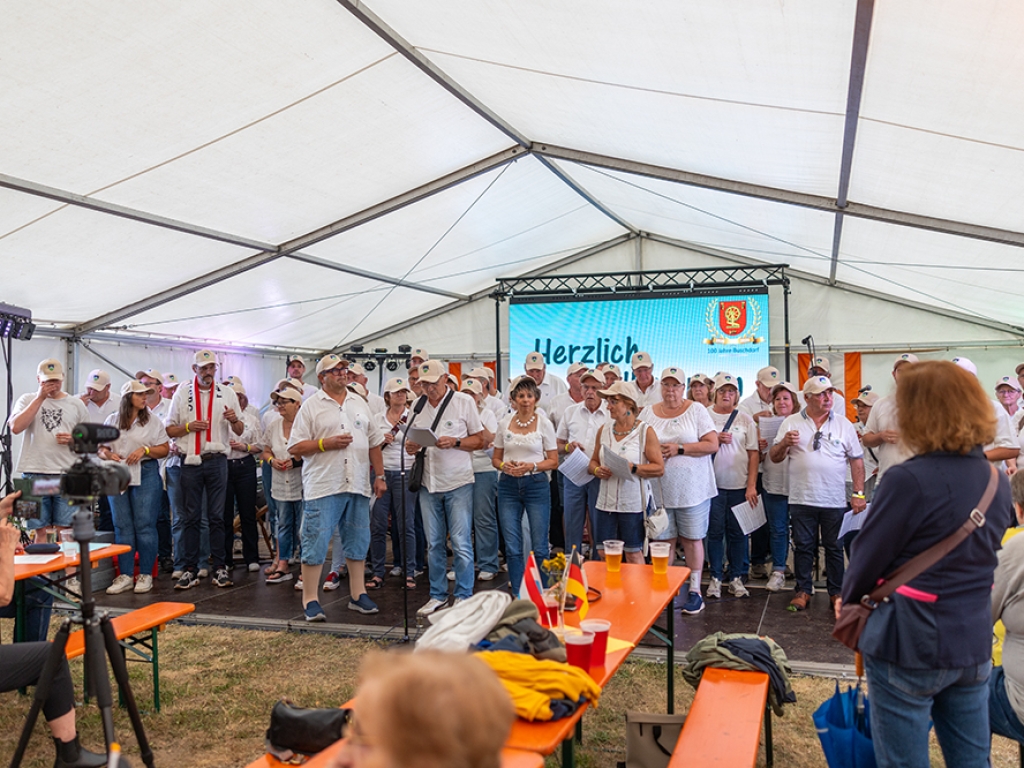 Auftritt des Chores aus der Partnerstadt