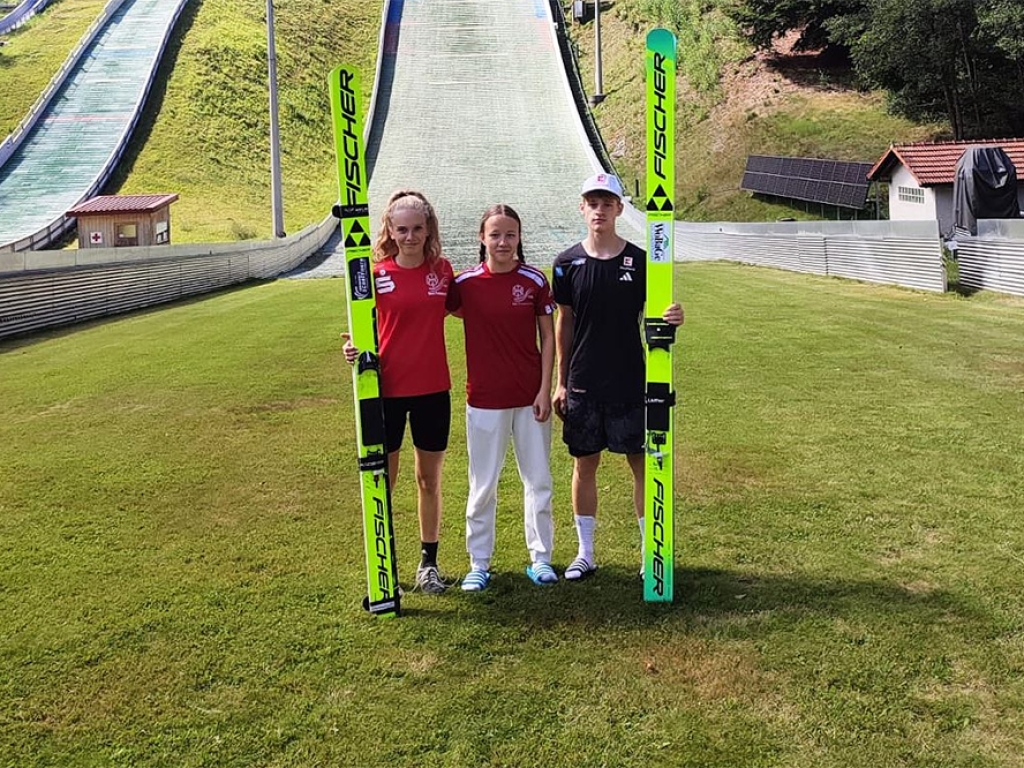 Team Bad Freienwalde in Rastbüchl (von links: Mila Twarok, Minna Anklam, Florian Fechner