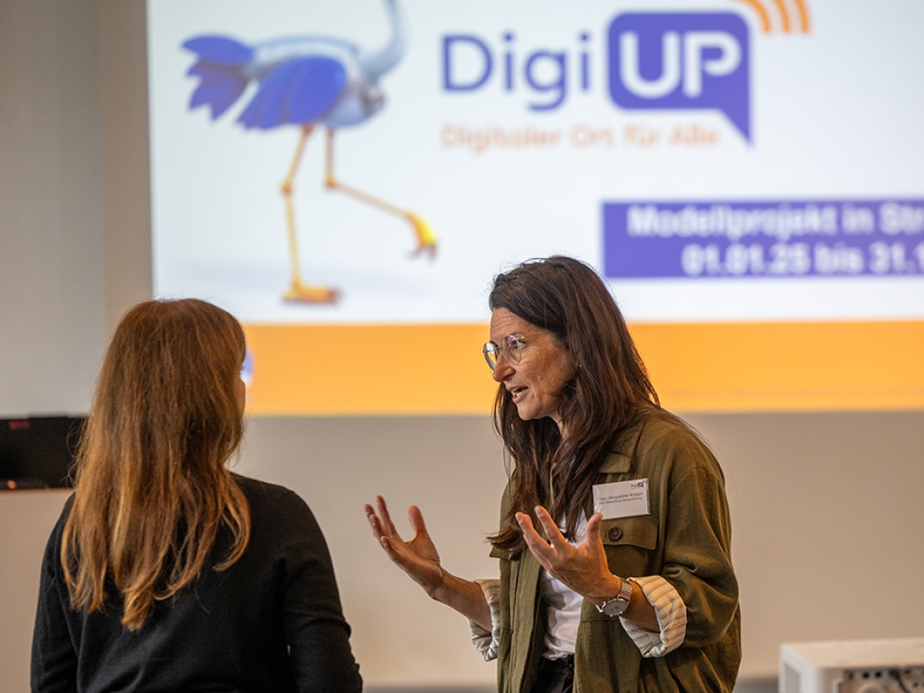 Projektleiterin Jacqueline Krüger im Gespräch