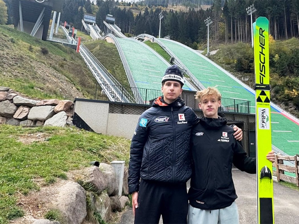 (von links) Moritz Terei und Florian Fechner in Predazzo (ITA)