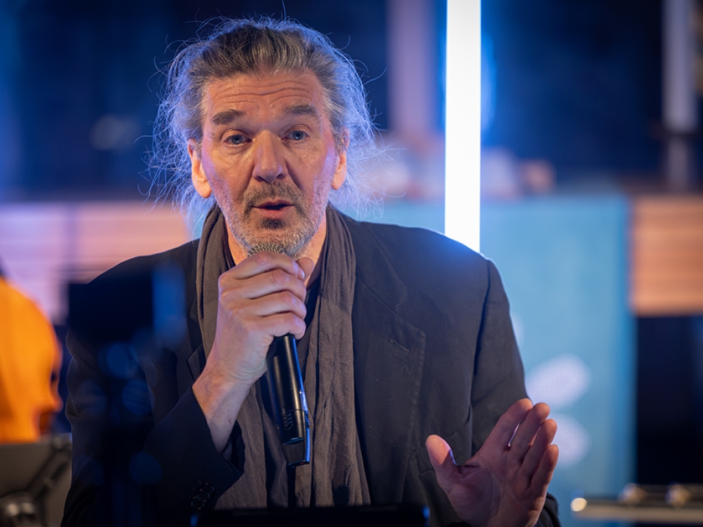 Helmut Oehring